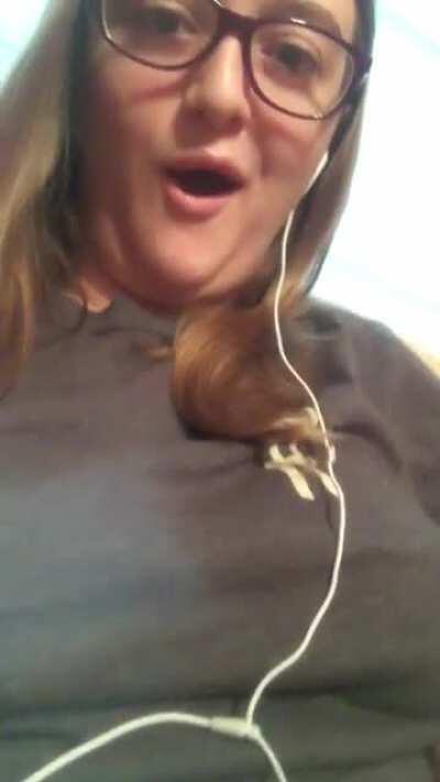 I finally got a loud starving growl from my belly! I’ve eaten very little the past 5 days and my tummy hasn’t been properly fed in so long it’s really starting to complain. Here i went without food for around 16 hours.