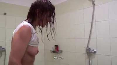 Fighting Dolls infamous Shower Catfight. Luna vs Mel