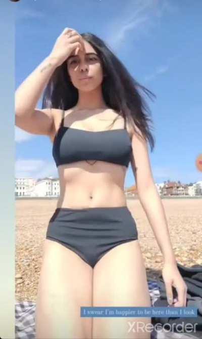 Love the she flaunts her body!