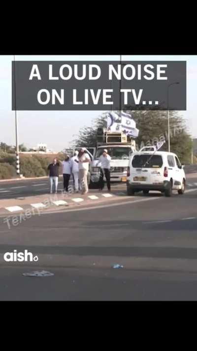 Напуганный турецкий корреспондент и невозмутимые местные жители 🪩