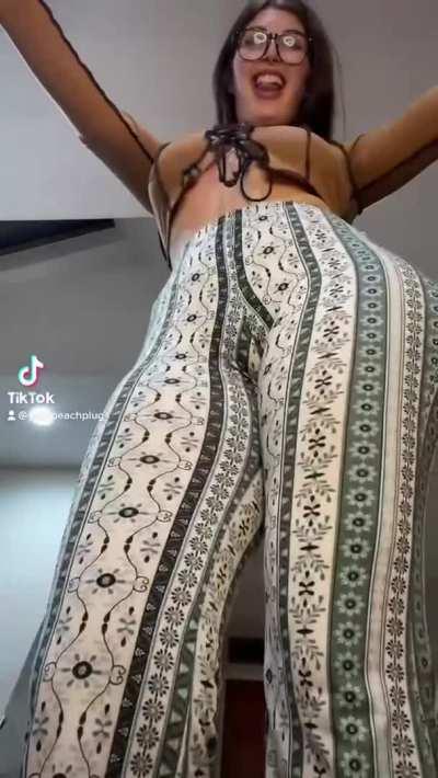 wait for the bounce...would you let me sit on your face with this?