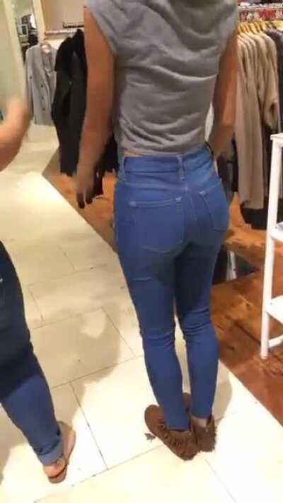 Teen booty