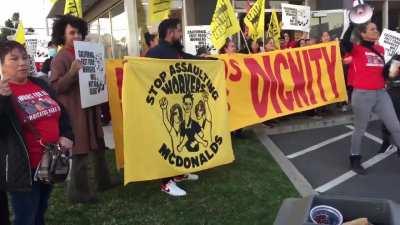 Workers of McDonald’s in Vallejo strike for better working conditions and for the restaurant to drop referendum against AB 257. They also want management to be held accountable for alleged sexual harassment and wage theft.