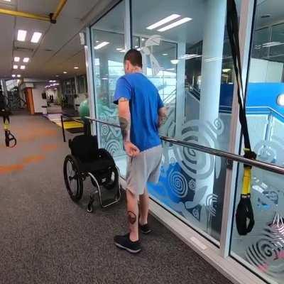 Two weeks ago I posted a video of myself with a walking frame that got a lot of attention,Here’s an update of myself taking unassisted steps for the first time. (OC)