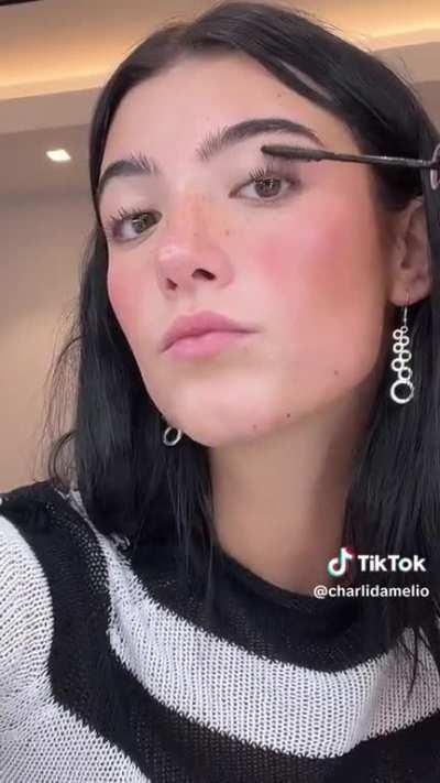 Showing up what's underneath 😍