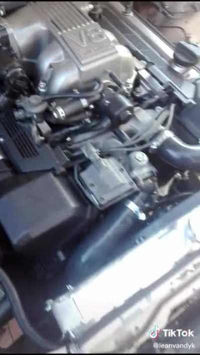 Sleeper Toyota Hilux