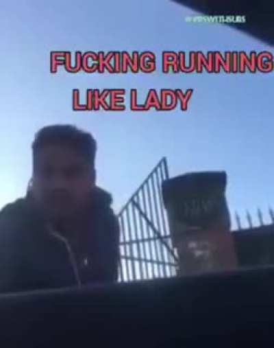 Два индийца ругаются