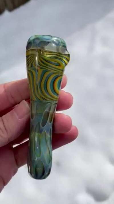 Bowtie chillum