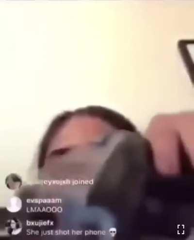 Screenshots were invented in 2007 / People in 2006 :