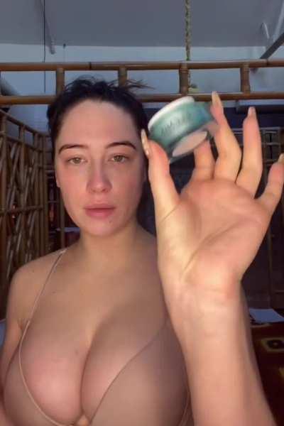 Busty makeup routine