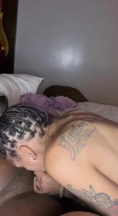 Also frm her twittee