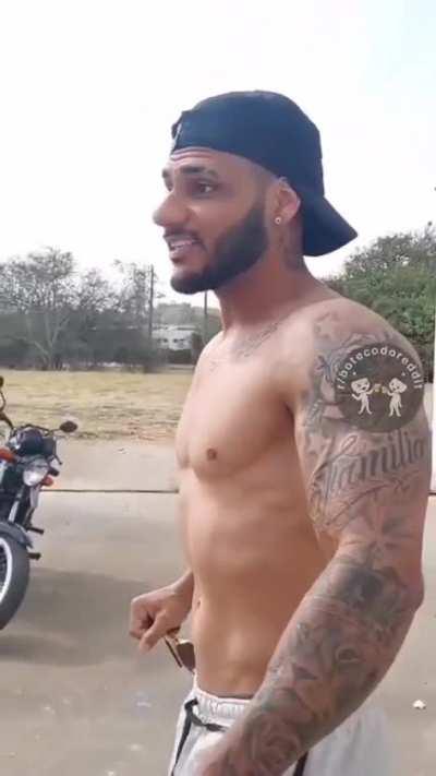 Usuário médio de academia