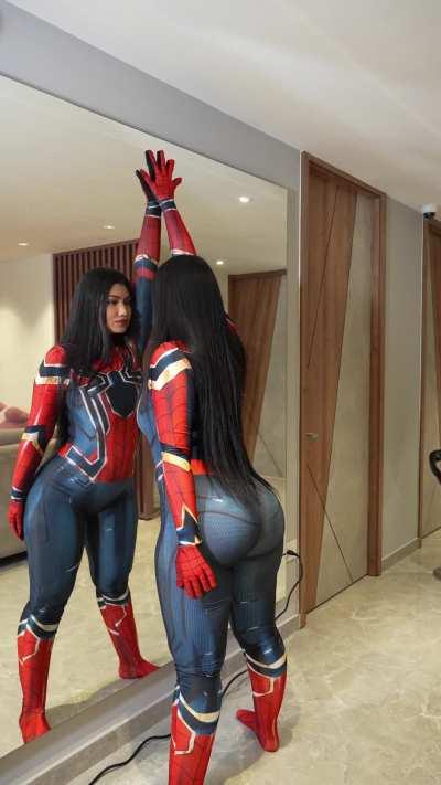 Spiderman Grown at all the right places [Spiderman] by (LenaThompson)