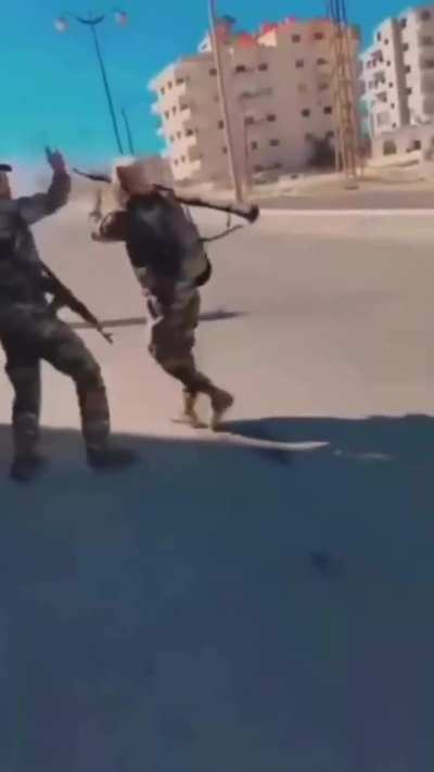 Druze fighters clashing with Syrian army forces in Suwayda, Syria (15/07/2025)