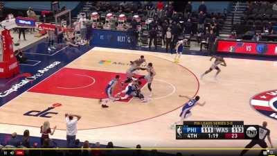 [Highlight] Sixers misses 2 triples and Rui Hachimura dunks it to give Wizards 4 point lead