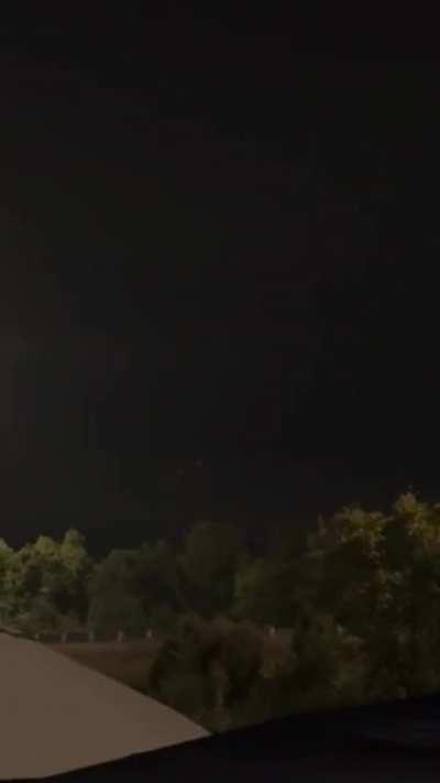 I can’t identify what is happening here, can you? Thornville OH, 8:34pm 9/21/22