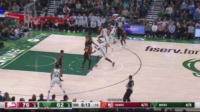 [Highlight] Marjon Beauchamp with a between the legs save and then hustles down the court to drill a three