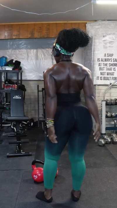 Ĵöåñṅª Ĵẹåņ