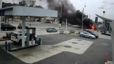 Security video that captured the exact moment when the fatal Windsor Hills crash occurred at the intersection of La Brea and Slauson Avenues, six people were killed. A 37-year-old nurse, Nicole Linton, was responsible.