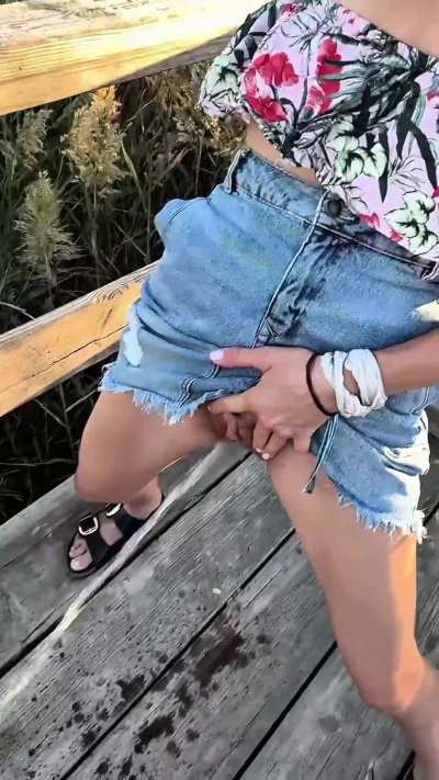 Ever tried strutting and spraying? It's quite the sensation!