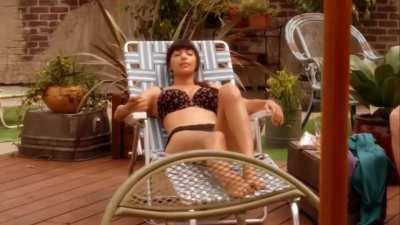 Hannah Simone - New Girl