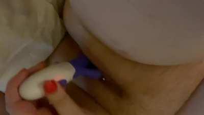 Chubby masturbating while husband at work.