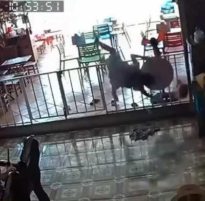 WCGW if I try to walk through this, but without using my hands?