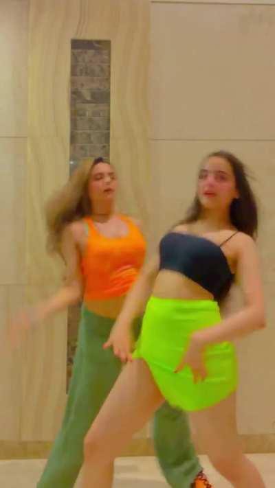 The elder sister (back) posted this reel even tho her younger sister's izzat (panties) are clearly visible. The younger sister doesn't seem to care either. 🤷🏻‍♀️