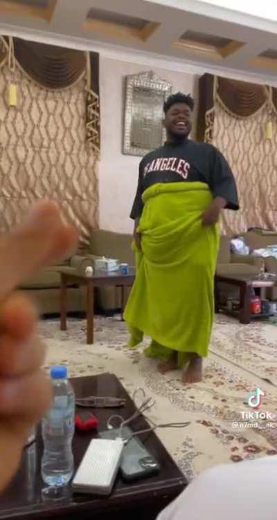 Don’t bother this guy while he’s on the phone