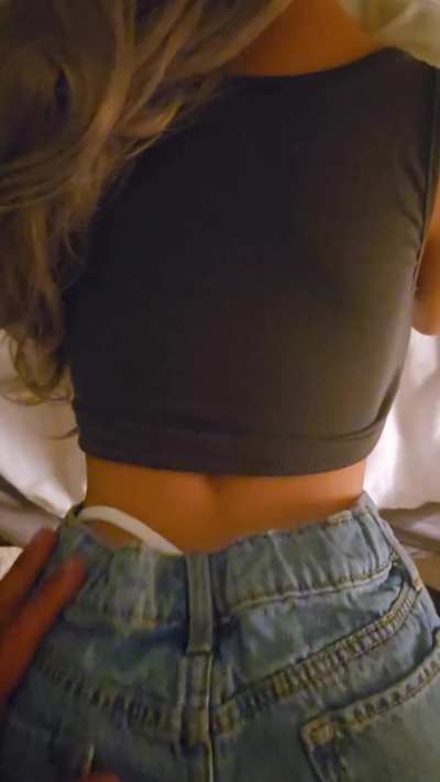 A little booty break before work. She's waiting for me bent over at home. 