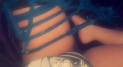 All wrapped up like a present [f]or you and ready to go😈🧶🐰