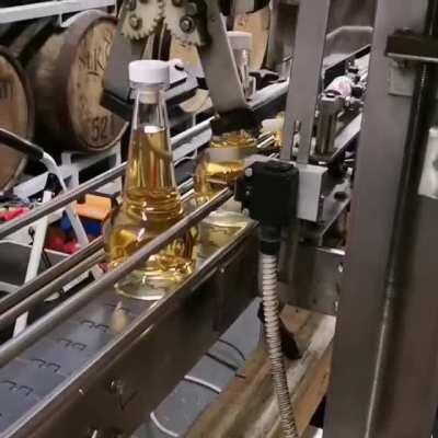 Bottling Signature Edition Three! Gold medailled Single Malt from St. Kilian Germany. 💪