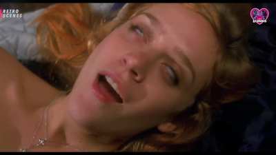 Retro Scenes: Hilary Swank (25) & Chloe Sevigny (25) - 