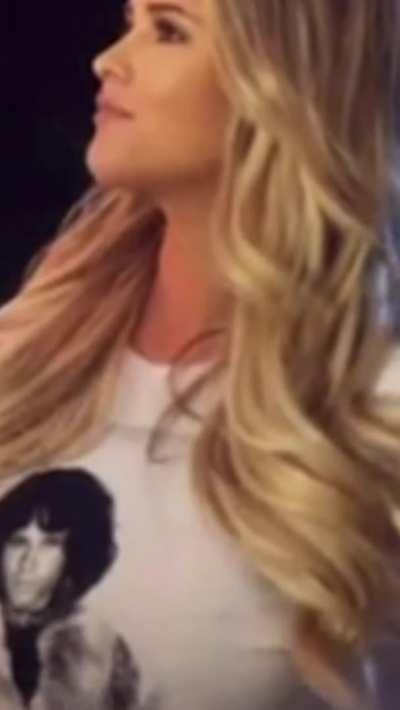 Kinsey Wolanski sexy slo mo Jiggle