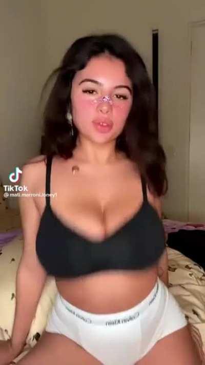 Mati.marroni.lonely1