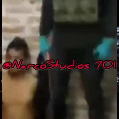 His last moments right before he got chopped up into bits and pieces... cjng is proving to be the most dominant cartel right now fighting multiple battles in different fronts