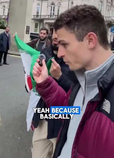 Classic. These pro regime protestors you see outside of Iran are filled to the brim with non-Iranians.