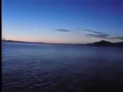 This video taken from a ship which clearly shows daylight (sunrise) on one side & dark night on the other side سبحان الله 𝐆𝐥𝐨𝐫𝐲 𝐛𝐞 𝐭𝐨 𝐀𝐥𝐥𝐚𝐡 𝐚𝐧𝐝 𝐩𝐫𝐚𝐢𝐬𝐞 𝐛𝐞 𝐭𝐨 𝐇𝐢𝐦.