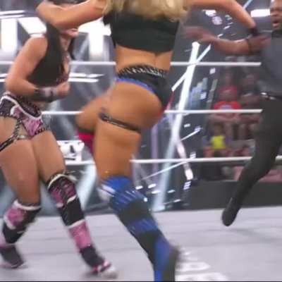 Lola Vice VS Fatal Attraction SLO-MO WHEN NECESSARY