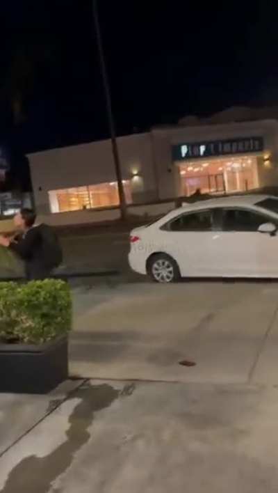 Gay dude beat the fuck out of sisters boyfriend 