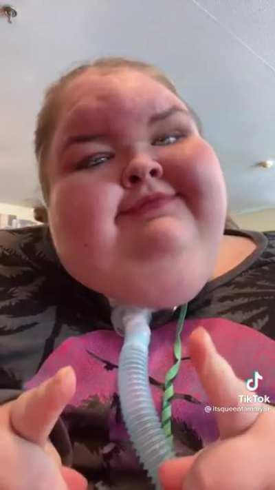 Tammy Slantons whole TikTok is cringey..