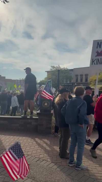 No Kings I fucking Howell Michigan.