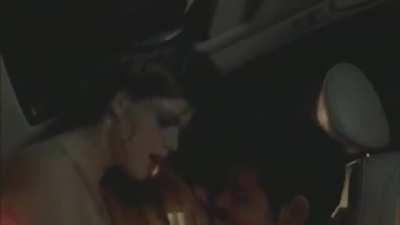 God wanna fuck Alexandra daddario so bad in a car.