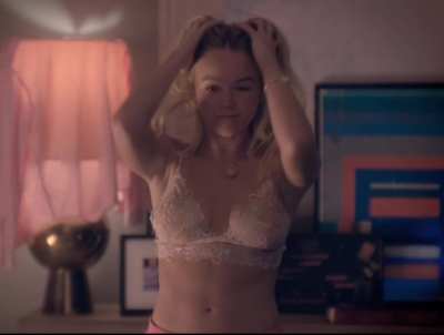 Milly Alcock - Sirens s01e01 (2025)