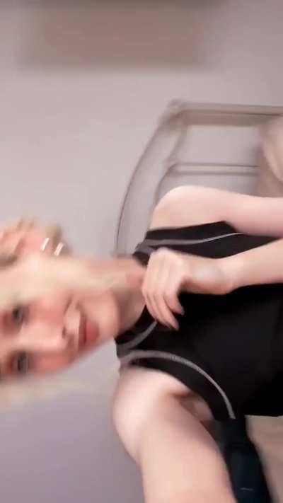 Would you ever fuck a trans girl? Are you a top or bottom..? 🤭🤭