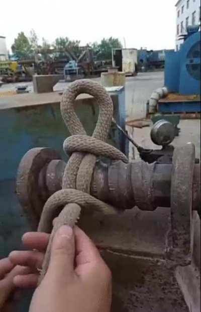 Quick release knot
