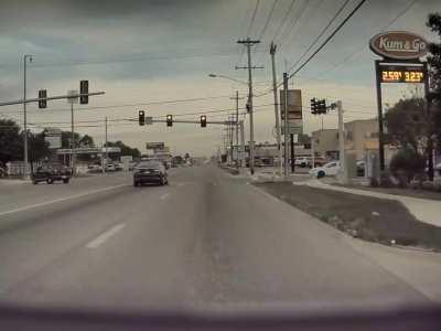 [Video] Red Light Runner!