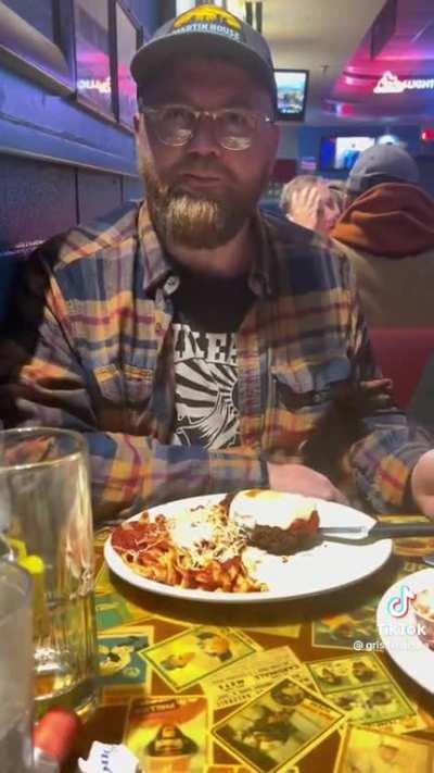 SPORTS BAR CHICKEN PARM