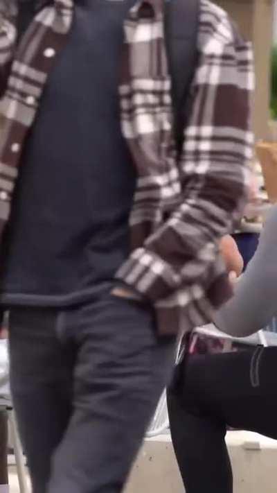 Bro passed the vibe check (Stolen from discord videos. Once again I’m not sure if this is a repost here but I thought it belonged here.)