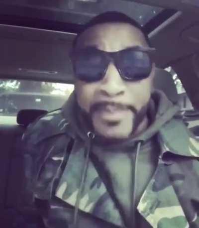 🗣 CAUSE IN THIS MUTHAFUCKA I LISTEN TO MICHAEL JACKSON!